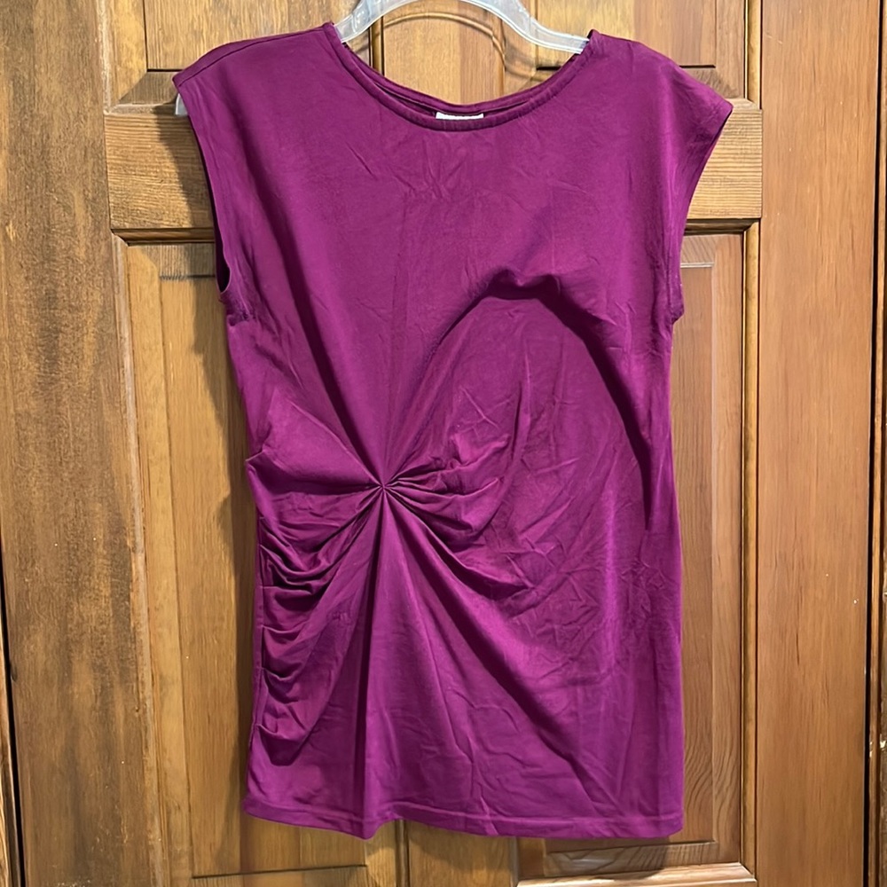Magenta cap sleeve small Motherhood Maternity top